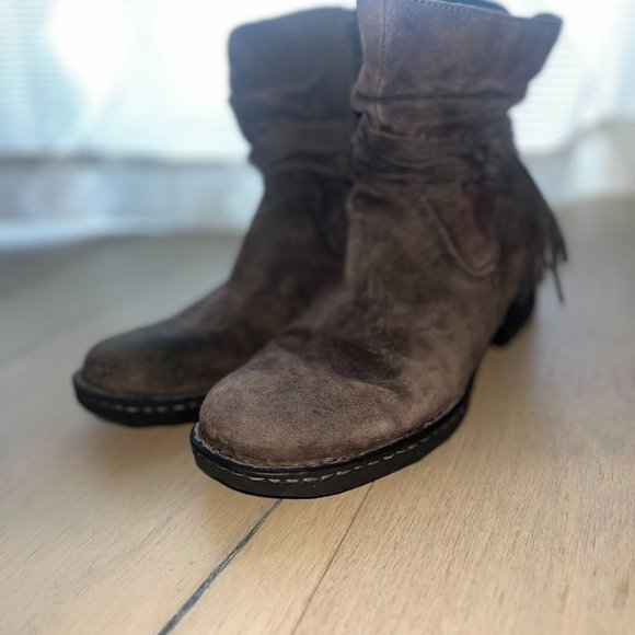 Born Boots - Picture 2 of 2